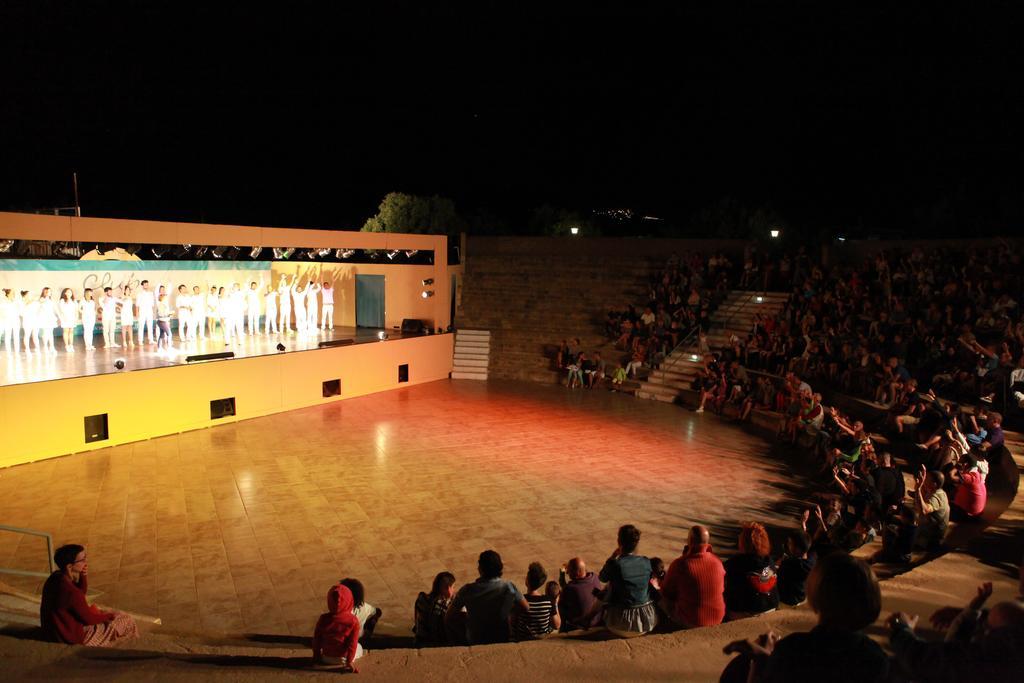 Club Esse Sunbeach Squillace Εξωτερικό φωτογραφία